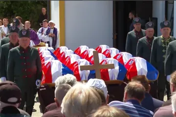 Vezani žicom i likvidirani tupim predmetima: Pokopani ostaci 36 ekshumiranih iz masovne grobnice u Možđencu