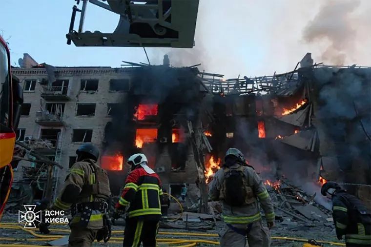 Kijev pod brutalnim napadom tijekom noći: Zelenski poslao upozorenje za smrtonosni Ore&scaron;nik!