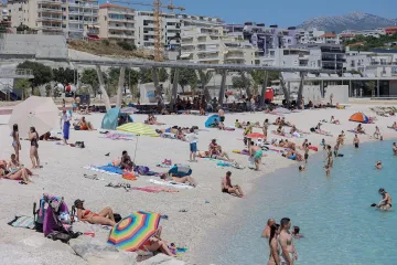 Sramotne scene na splitskoj plaži: Vodili ljubav usred dana pred djecom?