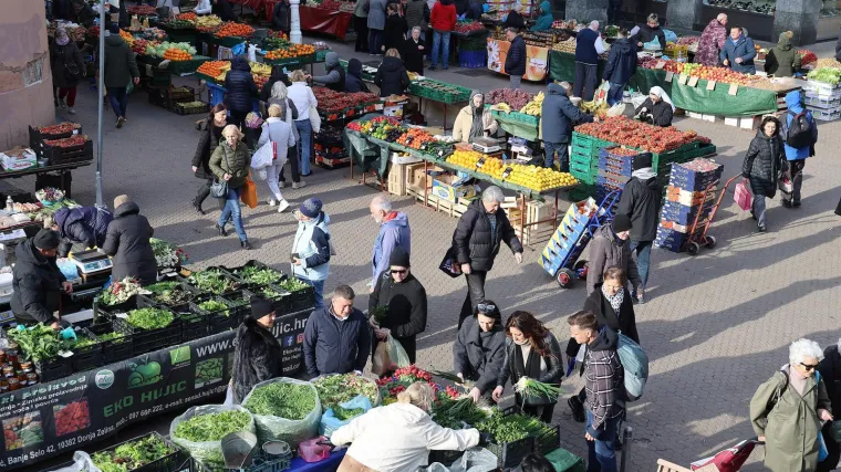 Dok mnogi jedva spajaju kraj s krajem, podaci otkrili katastrofalnu naviku Hrvata: I sve je gore