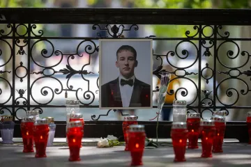 Prizori sa Zrinjevca koji slamaju srce: Građani odali počast ubijenom Luki Milovcu