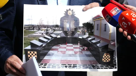 Uklonjen spomenik HVO-u kod Dervente, Stanivuković objavio fotografije i poručio: 'Vi&scaron;e ne stoji'