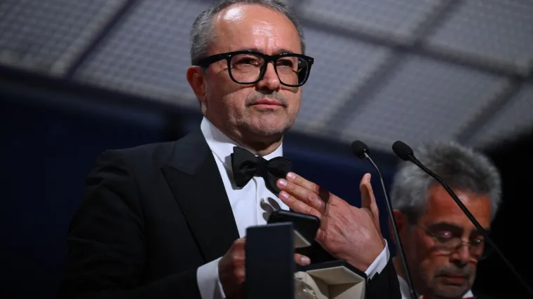Ruski redatelj u Cannesu poslao poruku Putinu: 'Stavite točku na ovaj pokolj'