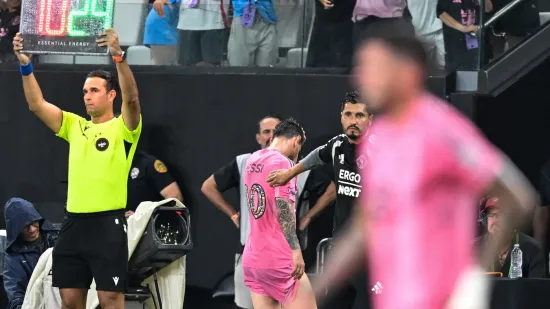 Argentina u panici: Messi zatražio izlazak usred lude utakmice, upitan nastup na SP-u?
