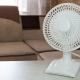 Za&scaron;to je spavanje uz upaljen ventilator lo&scaron;a ideja? U toj se navici skrivaju brojne opasnosti
