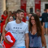 Kramarić podijelio fotografiju s lijepom suprugom Mijom, fanovi odu&scaron;evljeni: 'Ljepotani na&scaron;i'