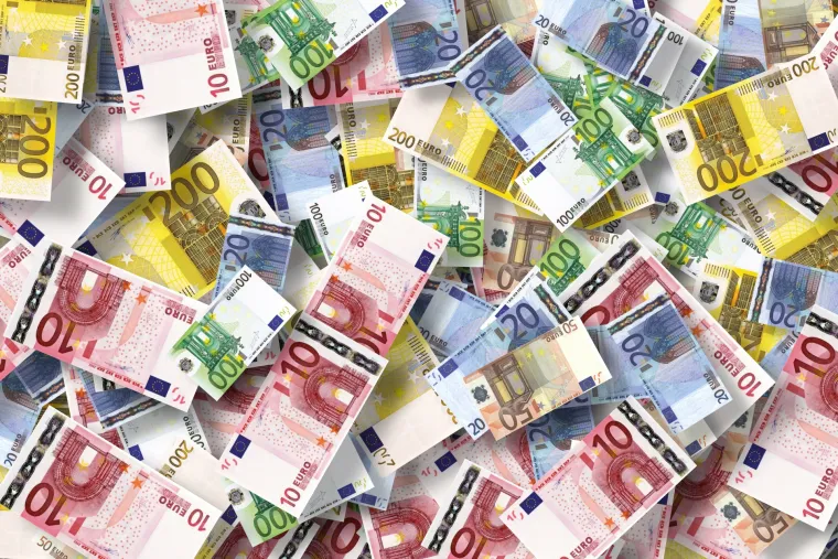 Ova četiri horoskopska znaka ulaze u sezonu obilja: Novac će im stizati sa svih strana
