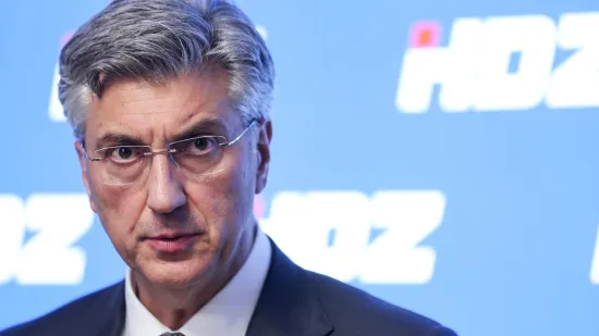 Andrej Plenković drži presicu nakon sjednice Predsjedni&scaron;tva HDZ-a