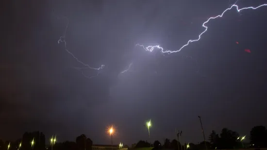 Meteorolog najavio promjenu vremena: Pljuskovi, grmljavina a ponegdje i s tučom!