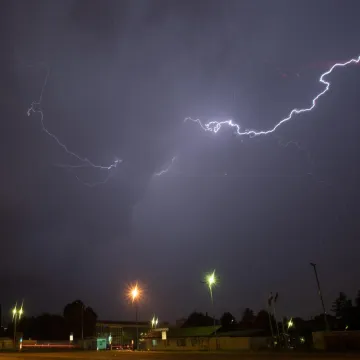 Meteorolog najavio promjenu vremena: Pljuskovi, grmljavina a ponegdje i s tučom!