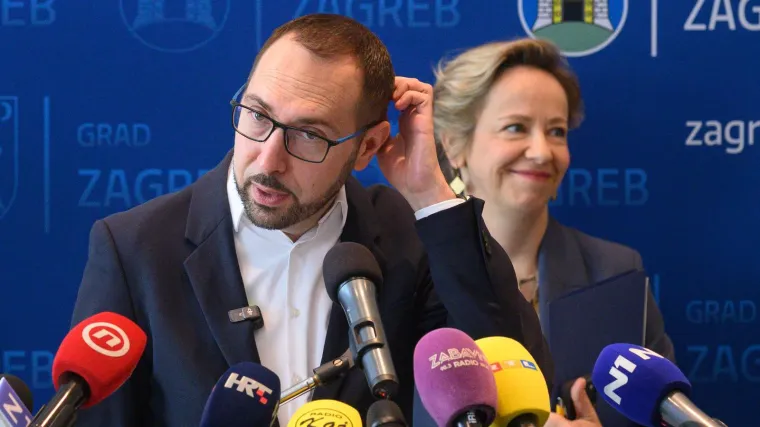 Nižu se reakcije zbog korupcije na Hipodromu: 'Toma&scaron;eviću, vrijeme je za ostavku!'