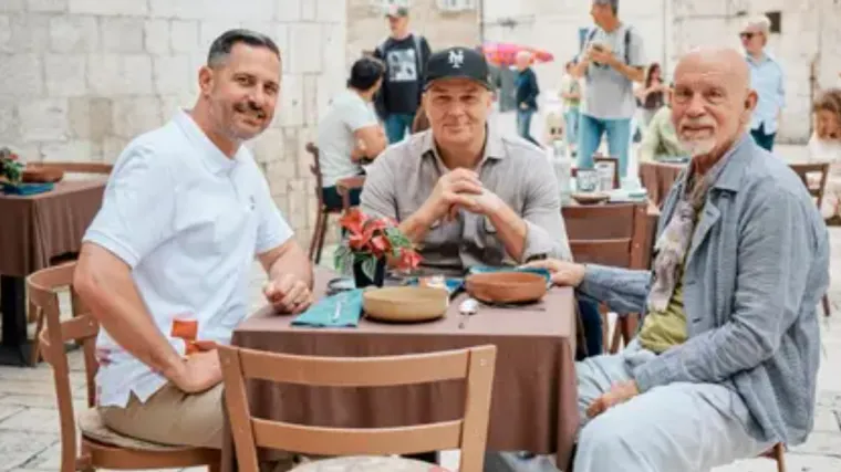 John Malkovich u novom videu Hrvatske turističke zajednice: '&Scaron;to je fjaka?' Pogledajte teaser