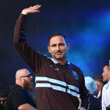 Lampard nadma&scaron;io Artetu i uzeo prestižnu nagradu, Engleska bruji o odluci