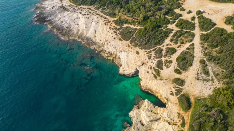 Dragulj koji se ne propu&scaron;ta: Vodič za ultimativni bijeg na divlji jug Istre