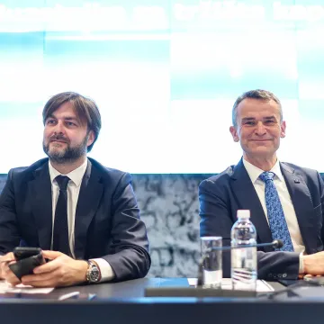 Razgovarali smo s novim &scaron;efom HNB-a, prozivaju ga zbog supruge - ministrice: 'Nema to nikakve veze'