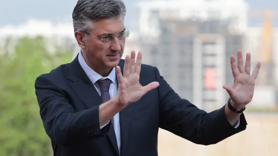 Plju&scaron;te kritike zbog novih mjera: 'Plenković je zakasnio; Spa&scaron;ava proračun'