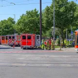 Sudarili se gradski vlakovi, hitne službe na terenu: Najmanje deset ozlijeđenih