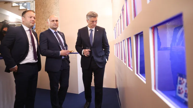 U MORH-u izložba novog izdanja po&scaron;tanskih maraka &bdquo;Hrvatska vojna tradicija 3&ldquo;