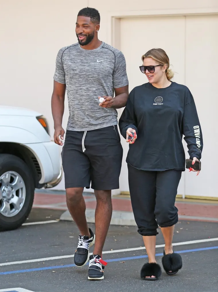 Khlo&eacute; Kardashian priznala da je nagovorila NBA zvijezdu na vazektomiju: Nakon toga ga je ostavila