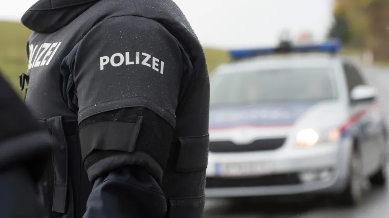 Hrvat (14) uhvaćen na djelu u Austriji: S pomagačem poku&scaron;ao provaliti u kuću, dan prije obilazili 'metu'