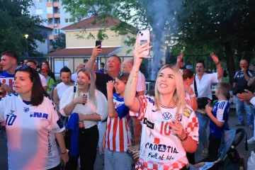 Luda fe&scaron;ta nakon novog naslova prvaka: Zagrepčani proslavili s navijačima