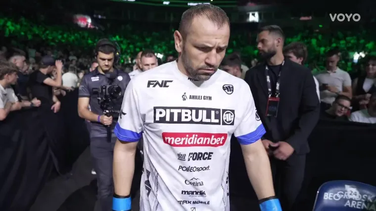 Ovako je izgledao izlazak Hrvoja Sepa u krcatu beogradsku Arenu