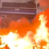 Pariz u plamenu, pogledajte snimke kaosa nakon finala: Uhićeno vi&scaron;e od 400 ljudi