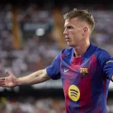 Barcelona nagradila Danija Olma