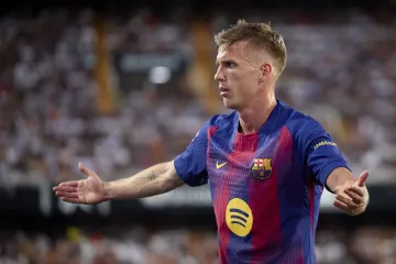 Barcelona nagradila Danija Olma