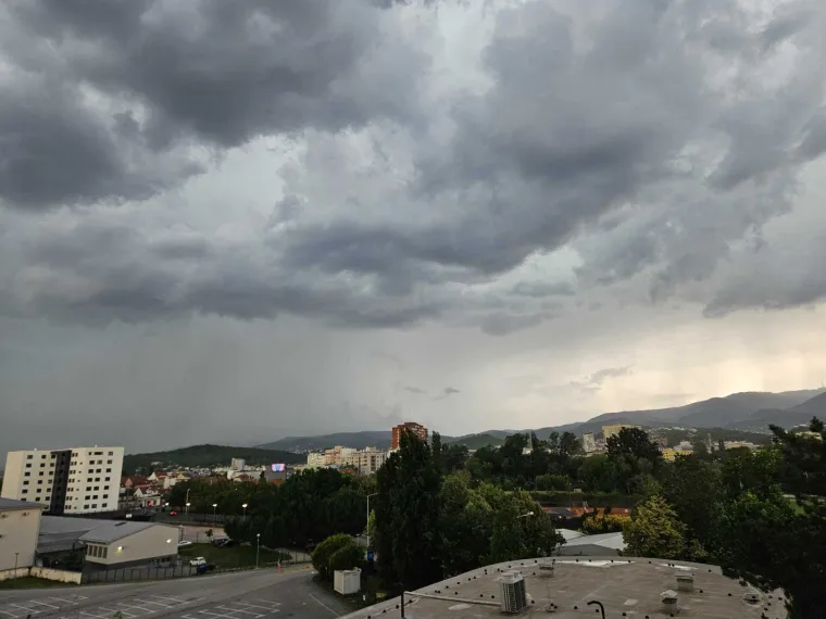 Žestoko nevrijeme: Tuča, pljuskovi i grmljavina u Međimurju i Zagorju