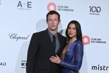 Vjenčali su se Dua Lipa i Callum Turner: Glazbenica zablistala s velikim &scaron;e&scaron;irom