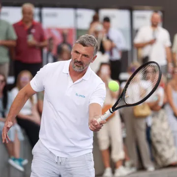 Goran Ivani&scaron;ević pokazao starijeg sina, svi mu pi&scaron;u isto: 'Isti njegov tata, zgodni obojica'