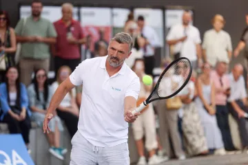 Goran Ivani&scaron;ević pokazao starijeg sina, svi mu pi&scaron;u isto: 'Isti njegov tata, zgodni obojica'