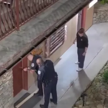 Zaključao se u hotelski WC i napravio kaos: Od ovog gosta i policija je morala pobjeći