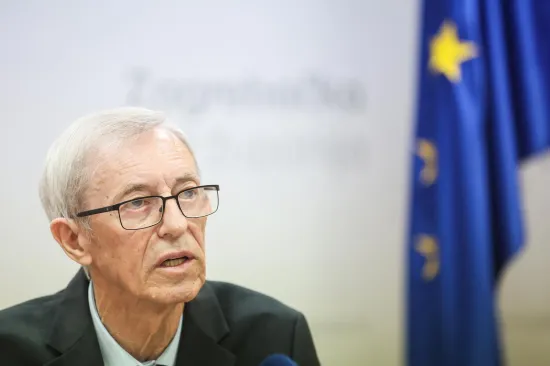 'Vječni' župan progla&scaron;en krivim: 'Prodao je ugled za ne&scaron;to hrane i butelje vina'