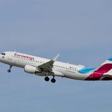 Drama iznad Sarajeva! Avion pogodio 'mini tornado', stjuardesa zavr&scaron;ila na plafonu