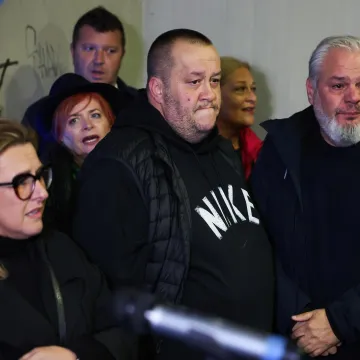 Emotivna objava Halidovog sina nakon odlaska majke tjera suze na oči