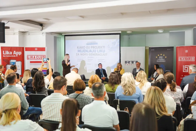 Kako EU projekti mijenjaju Liku: Panel u Gospiću otvorio ključna pitanja o budućnosti regije