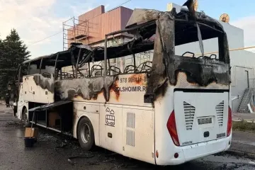 Dron pogodio autobus u Donjecku, sedmero je mrtvih! Rusija: 'Ovo je teroristički napad'
