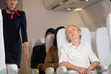 Biv&scaron;a stjuardesa otkriva najveće pogre&scaron;ke kod spavanja u avionu: 'Ovo je opasno'