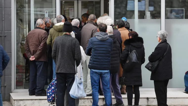 Dobre vijesti za umirovljenike! Objavljeno kada kreće isplata mirovina za svibanj