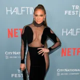 O ovim izazovnim izdanjima Jennifer Lopez ne možemo prestati razmi&scaron;ljati