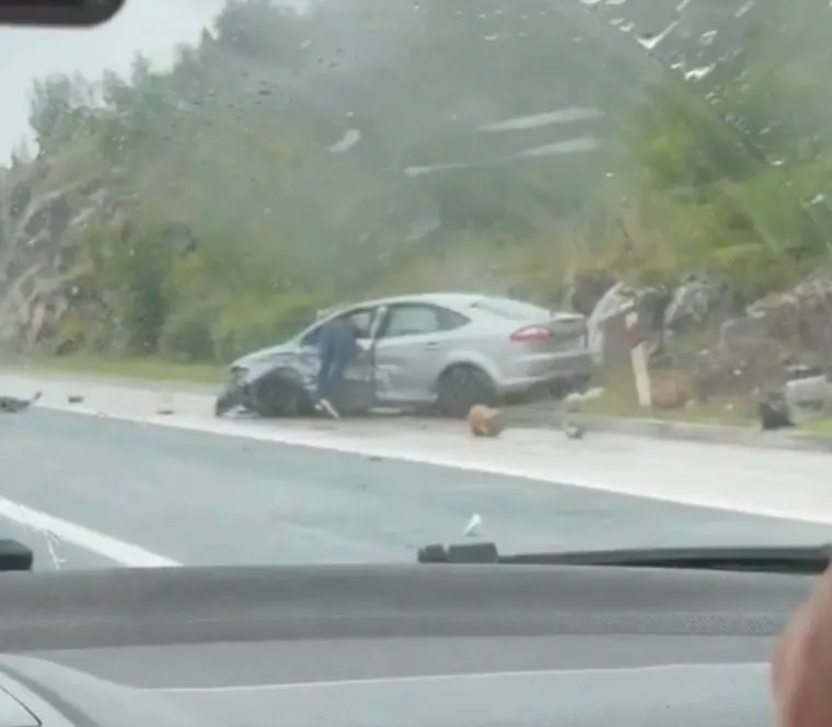 Te&scaron;ka prometna nesreća na A1! Vozio u suprotnom smjeru i napravio kaos: Stižu snimke