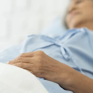 U&scaron;uljao se u sobu nepokretne žene i počeo ju daviti: Prestao je jer je mislio da je mrtva