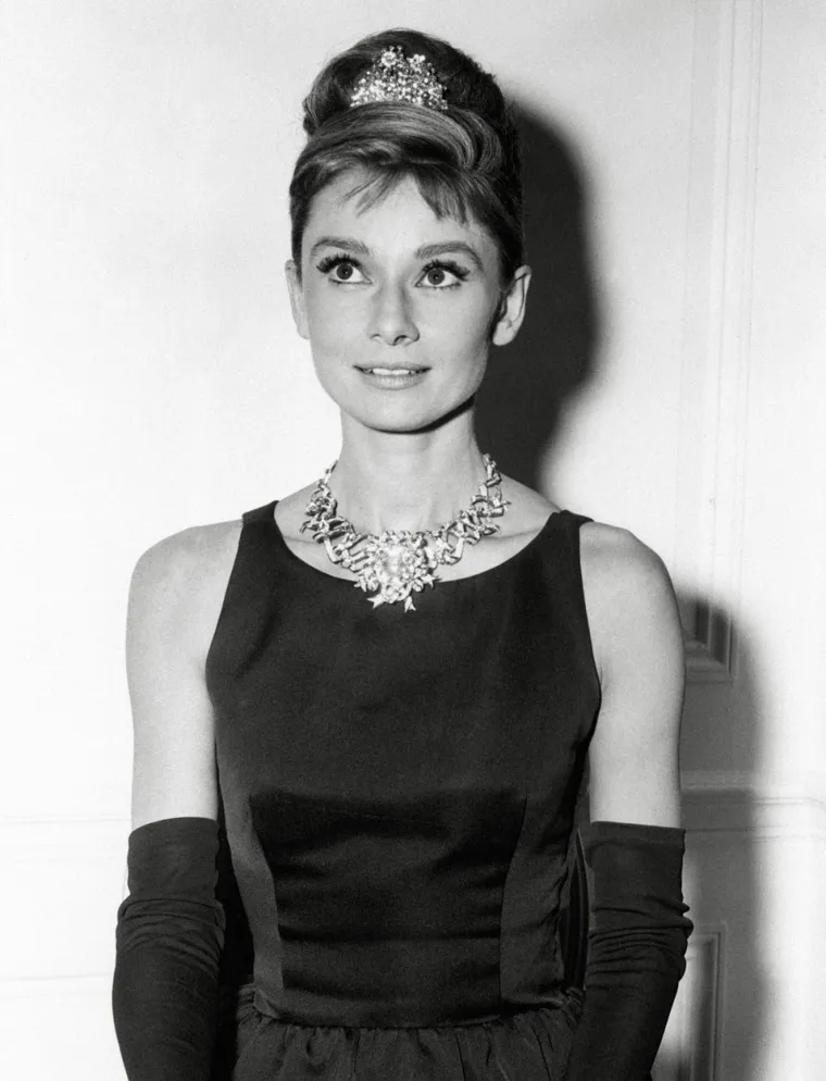 Elegancija koja je skrivala težak život iza kamere: Ovo su zanimljivosti iz života Audrey Hepburn