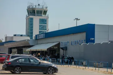 Batina&scaron;i, navijači, kikboksač i bodybuilder: Otkriveno tko su Srbi vraćeni iz Crne Gore i &scaron;to je nađeno u avionu