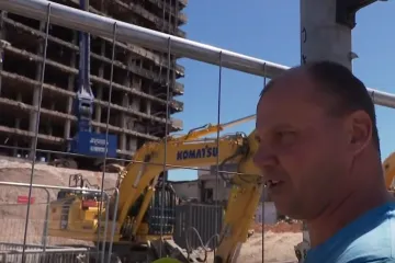 Nova regulacija prometa kod Vjesnika, gospodin Dado sve nadgleda: 'Interesira me'