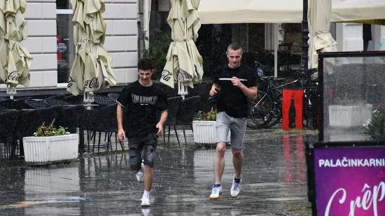 Meteorologinja najavila ki&scaron;u, grmljavinu i nestabilno vrijeme: 'Če&scaron;će pratite prognozu!'