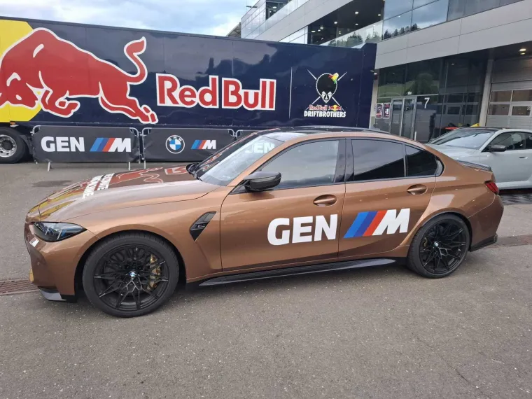 Zagrijali smo asfalt za F1 na Red Bull Ringu i jurili 220 na sat po ki&scaron;i u 'zvijeri' od 727 konja