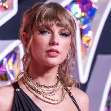 Zanima vas tko je najbogatija glazbenica svih vremena? Odgovor je Taylor Swift i cifra je astronomska
